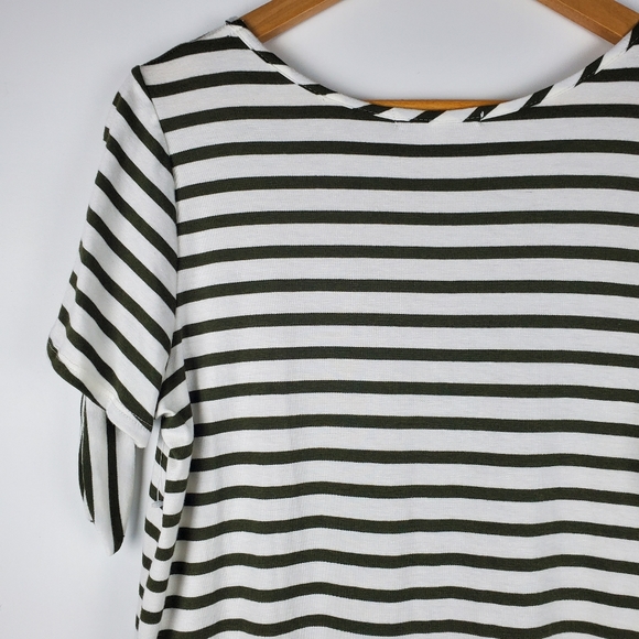 Green Envelope White Green Striped Tight Knit Top Blouse Size M Womens NWT - Picture 9 of 13